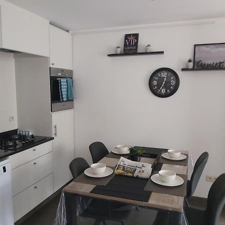 Aan De Meipe Apartment De Panne Bagian luar foto